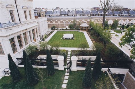 18 19 Kensington Palace Gardens London | Fasci Garden