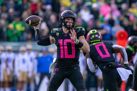 Oregon Ducks Bo Nix, Alex Forsyth earn Pac-12 weekly honors - oregonlive.com