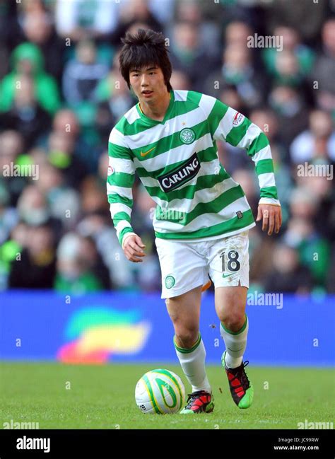 KI SUNG-YUENG GLASGOW CELTIC FC CELTIC PARK GLASGOW SCOTLAND 20 ...