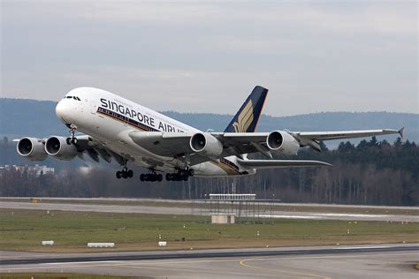 Singapore Airlines Fleet Airbus A380-800 Details and Pictures