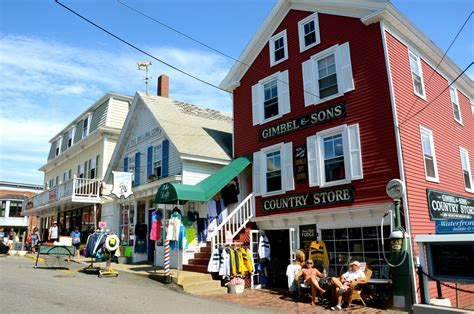 A Jaunt Through Boothbay Harbor, Maine: Photo Tour and List of Activities