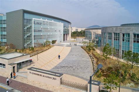 Every English International Boarding School in South Korea | 10 Magazine Korea