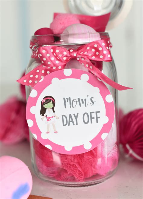 25 Cute Mother's Day Gifts – Fun-Squared