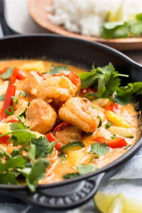 Thai Shrimp Curry with Pineapple {Quick Dinner Recipe}