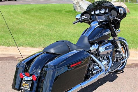 2017 Harley-Davidson® FLHXS Street Glide® Special (Vivid Black), Duluth ...