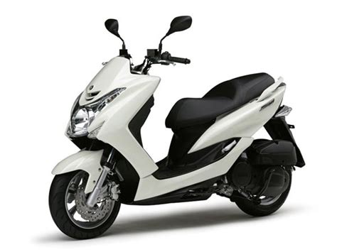 Yamaha India Imports Two 150cc Scooters For R&D Purpose - DriveSpark News