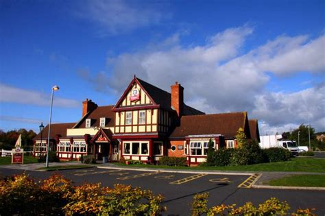 Toby Carvery: Your Guide to the Best British Roast Dinner