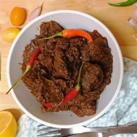 Beef Rendang: The Real Deal Of Authentic Dried Beef Curry From ...