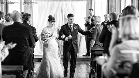 Fort Edmonton Park Winter Wedding - Deep Blue Photography