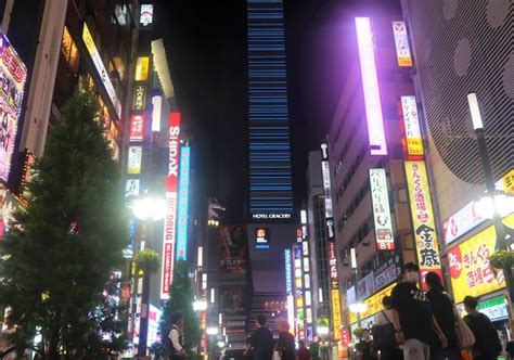 Tokyo Nightlife: The Best Places to Party in Japan