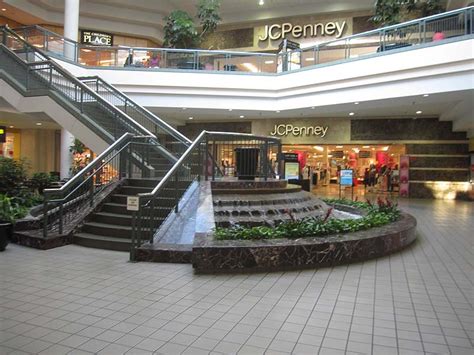 Sky City: Retail History: Macon Mall: Macon, GA