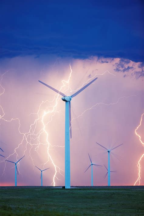 Accurately Detecting Lightning Strikes to Turbines