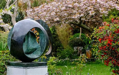 Barbara Hepworth Museum and Sculpture Garden