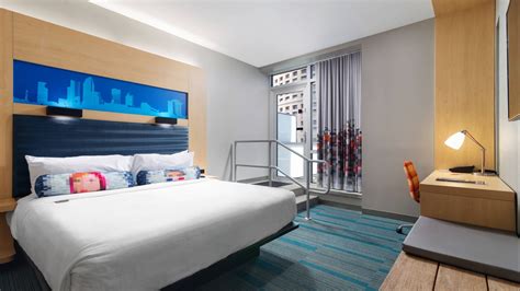 Downtown Hotels in Tampa, Florida | Aloft Tampa Downtown