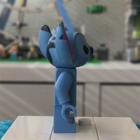 LEGO Disney Series 1 Stitch Minifigure - Brick Land