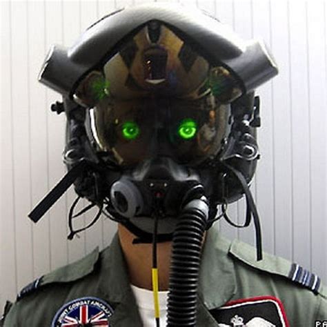 F-35 Fighter Pilot Helmet. : r/pics