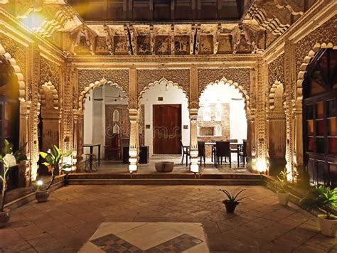 Badi Kothi Located at Prayagraj , Up,India.famous for Nice Interior Design, Magnificent Interior ...