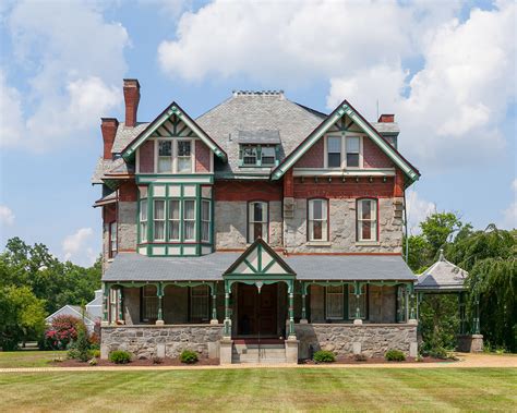 The 10 Most Beautiful Historic Homes on the Market in 2015