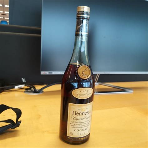 Hennessy Cognac VSOP, Food & Drinks, Alcoholic Beverages on Carousell