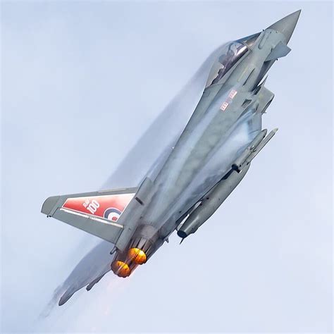 RAF Typhoon Display Team on Twitter: "Some epic #PhoonFriday posts coming through, but we must ...