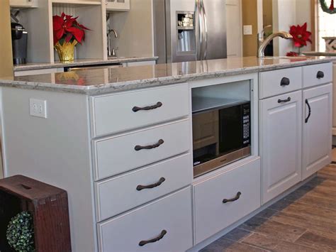 Mid Continent Cabinetry Gorgeous Kitchen Transformation - Braun Building Center