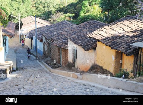 Central America, Suchitoto, America, colonial, el Salvador, houses, old ...