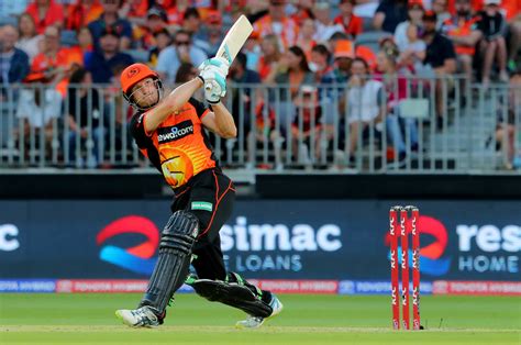 Cameron Bancroft scores 87 as Scorchers flatten Sixers