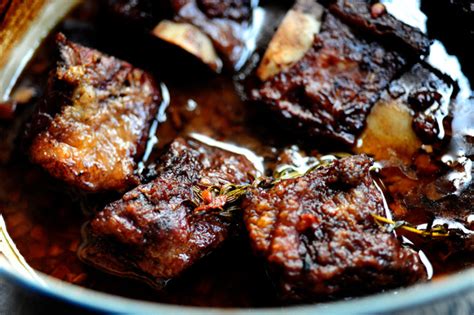 Braised Short Ribs, a Simple Cast Iron Dutch Oven Recipe