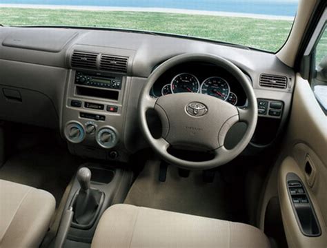 News Automobile: Car Review: About Toyota Avanza