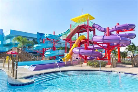 Flamingo Waterpark Resort in Orlando | Best Rates & Deals on Orbitz