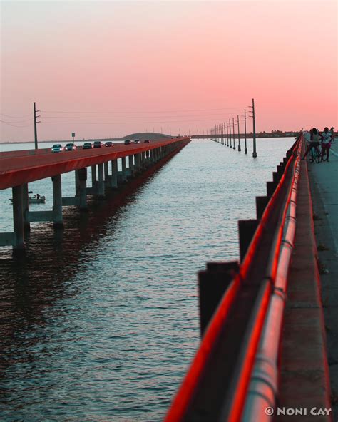 Seven Mile Bridge Sunset | Noni Cay Photography