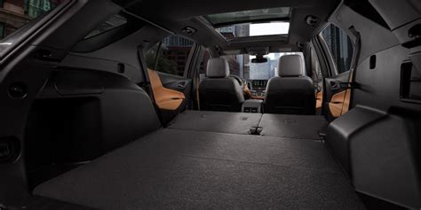 2021 Chevy Equinox Interior Features & Space | John Hirsch's Cambridge ...