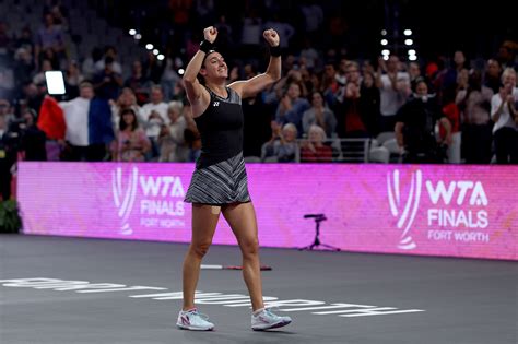 Garcia downs Sabalenka to grab WTA Finals crown | Daily Sabah