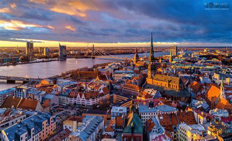 Daily Photo #10: Riga Old Town and left bank in sunset - Photoplaces