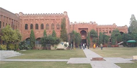 Fast University Lahore Campus Admission 2022 BS, BBA, MBA, MS, PhD