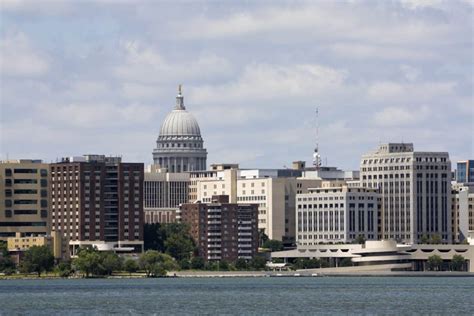 Top Ten Hotels in Madison, Wisconsin - TravelAnyCountry.com