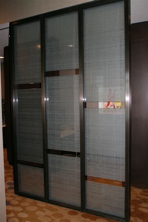 Unique Glass Walls & Panels For Your Business Or Office