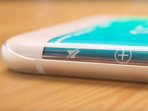 All of the new iPhones next year could be capable of wireless charging | Business Insider India