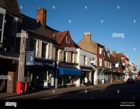 Farnham surrey shops hi-res stock photography and images - Alamy