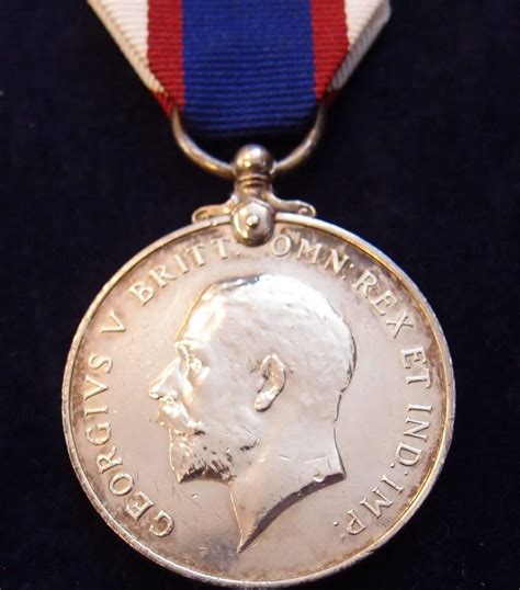 BRITISH ROYAL FLEET RESERVE LONG SERVICE & GOOD CONDUCT MEDAL | JB Military Antiques