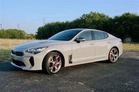 2019 Kia Stinger GT2 Review and Test Drive