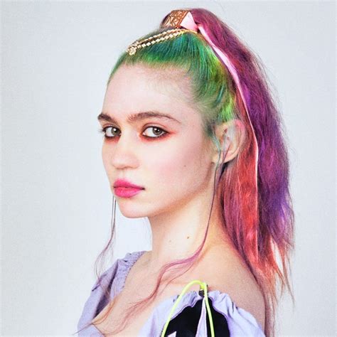 Grimes talks new album, hating ‘Art Angels,’ Elon Musk in new interview