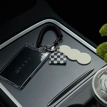 Best Tesla Key Card Holder to Protect Your Key Cards