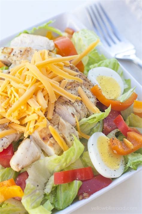 Grilled Chicken Salad - Yellow Bliss Road