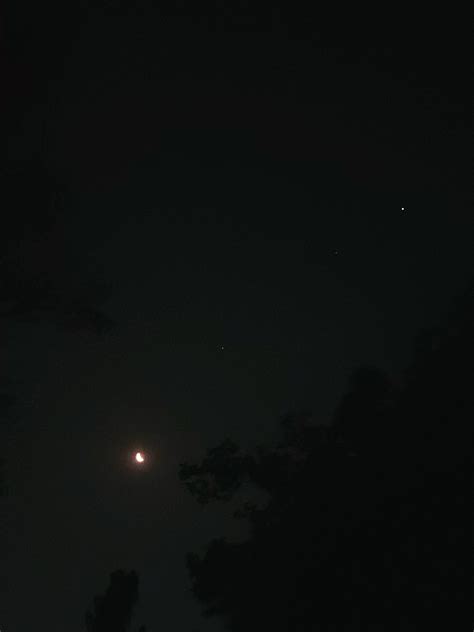 Amazing alignment. Moon mars Saturn Jupiter. : r/pics