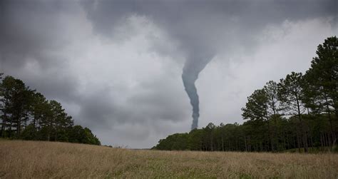 Twister: Tornado Preparedness is No Game | Cummins Inc.