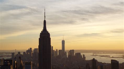 Pin by Joaquin Revuelta on My Photos | New york skyline, Skyline, Empire state building