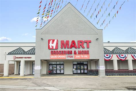 H Mart Grand Opens Today With Korean Food Hall - Eater San Diego