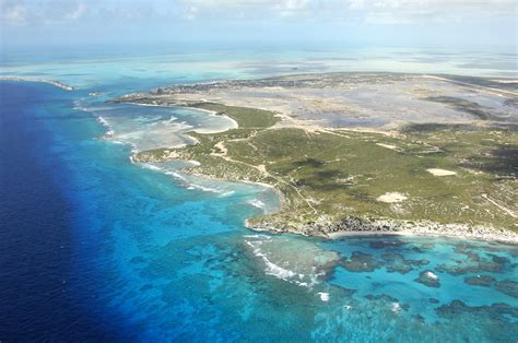 South Caicos Island Harbor in Cockburn Harbor, South Caicos Island ...