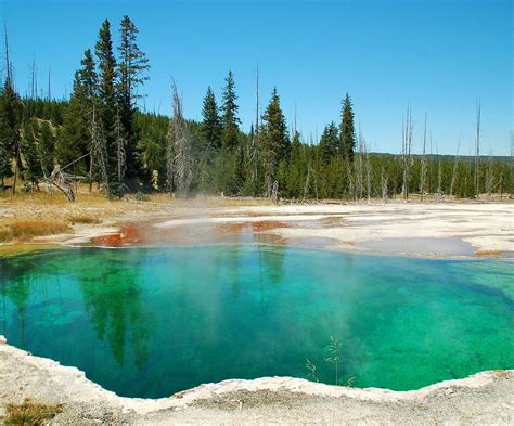 Yellowstone Lake - All You Need to Know BEFORE You Go (2024)